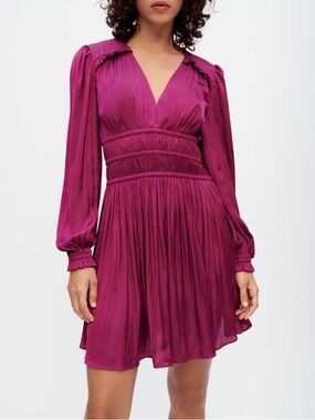 NWOT | Maje Flowing satin dress | M